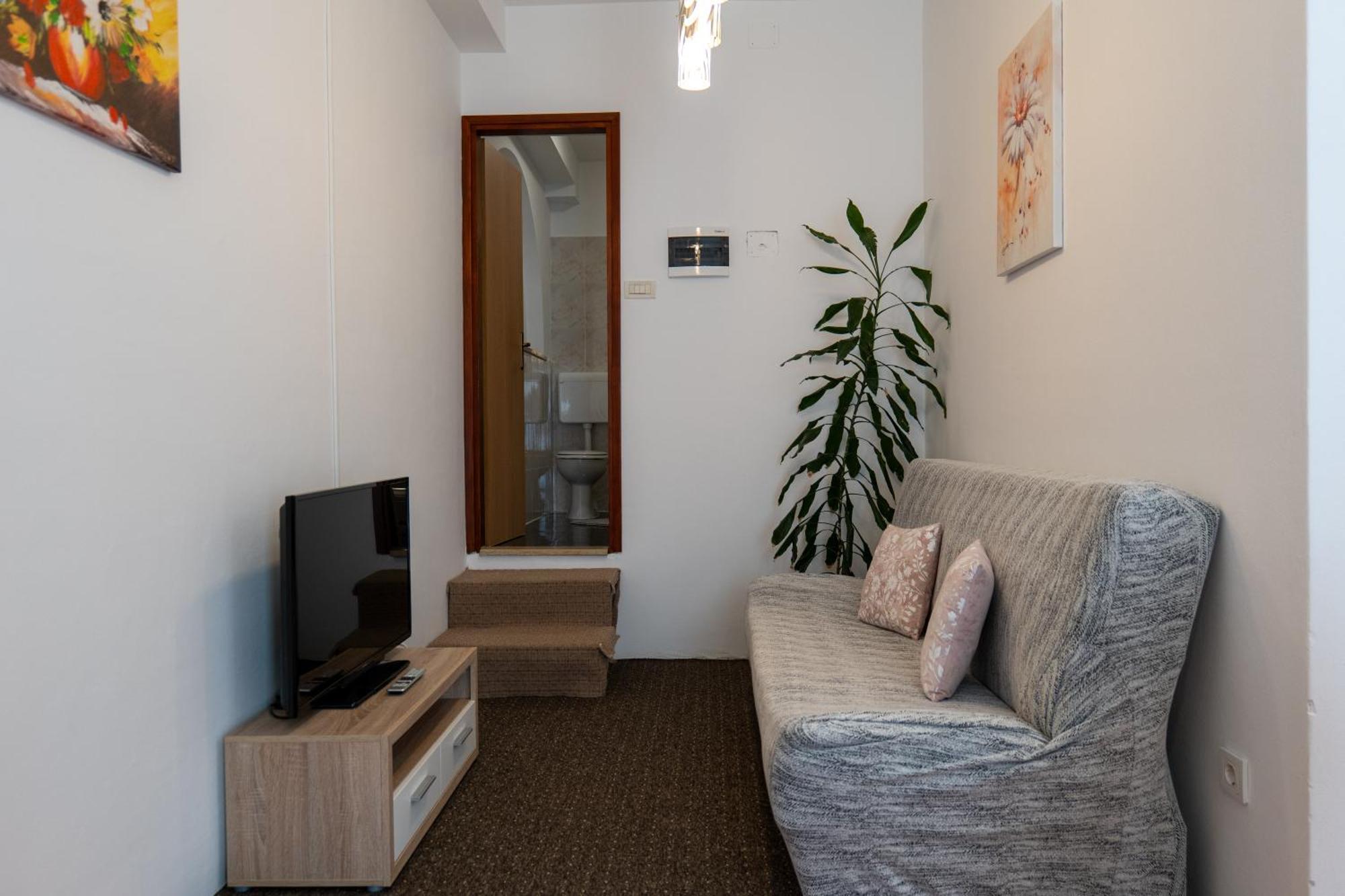 Irena'S Place A1 로비니 외부 사진